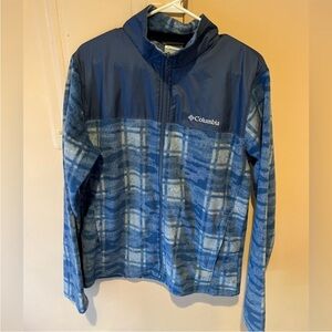 Lightly used Men lightweight fleece Columbia jacket